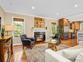 9 Thurston Place 9, Medfield MA 02052