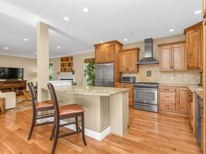 9 Thurston Place 9, Medfield MA 02052