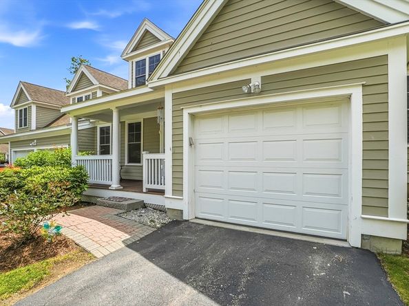 3 Woodbridge Ct 3, Grafton MA 01536