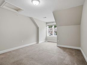 3 Woodbridge Ct 3, Grafton MA 01536