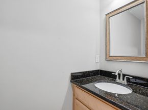 3 Woodbridge Ct 3, Grafton MA 01536