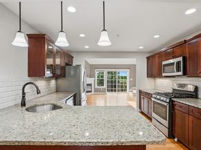 3 Woodbridge Ct 3, Grafton MA 01536
