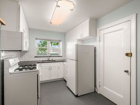 19 Alton Court 1, Brookline MA 02446