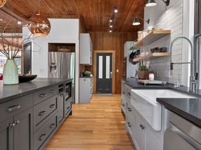 47 Longfellow Rd, Wellesley MA 02481