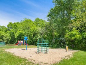 9 Weld St 14, Framingham MA 01702