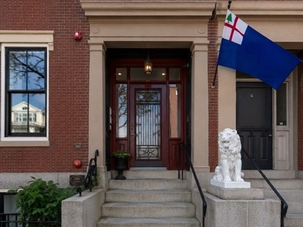 284 Bunker Hill St 5, Boston MA 02129
