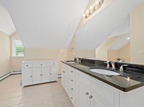 14 Sugar Maple Cir 14, Hanover MA 02339