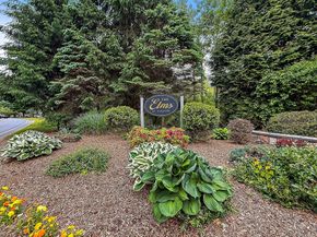 14 Sugar Maple Cir 14, Hanover MA 02339