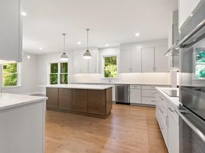 89 Spring St, Lexington MA 02421