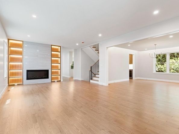 89 Spring St, Lexington MA 02421