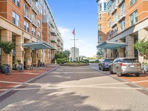 4 Battery Wharf 4302, Boston MA 02109