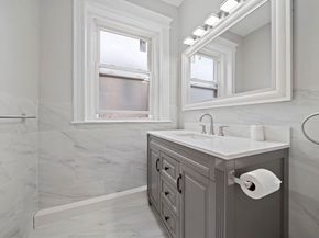 1653 Commonwealth Ave 5, Boston MA 02135
