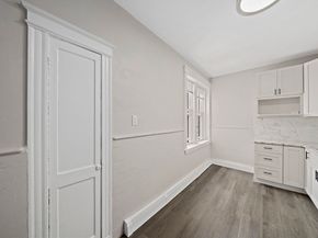 1653 Commonwealth Ave 5, Boston MA 02135
