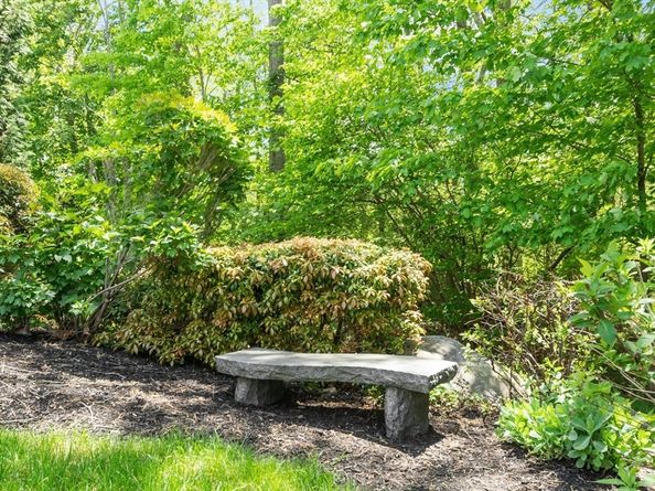 38 Crenshaw Ln 38, Andover MA 01810