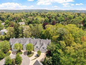 38 Crenshaw Ln 38, Andover MA 01810