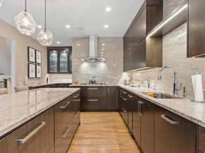 38 Crenshaw Ln 38, Andover MA 01810