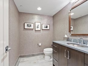 38 Crenshaw Ln 38, Andover MA 01810