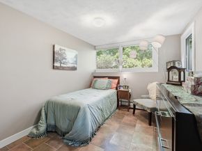 26 Dennis Circle, Northborough MA 01532