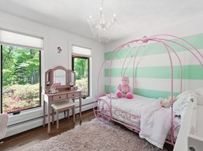 26 Dennis Circle, Northborough MA 01532