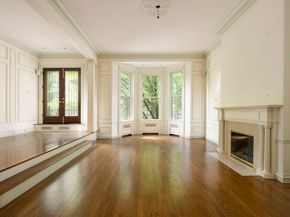 129 Commonwealth Avenue, Boston MA 02116