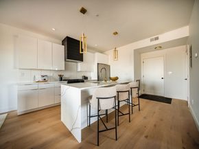 66 Mcgrath Highway 401, Quincy MA 02169