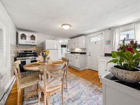 528 E 3rd St A, Boston MA 02127