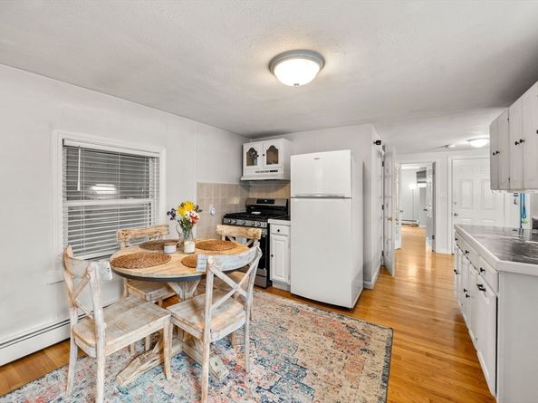 528 E 3rd St A, Boston MA 02127