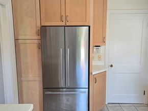 17 Cedar St, Southbridge MA 01550