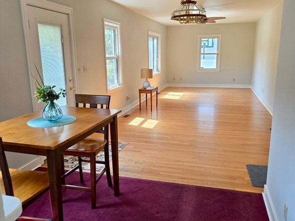 17 Cedar St, Southbridge MA 01550