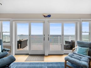 30 Preston Ct 30, Swampscott MA 01907