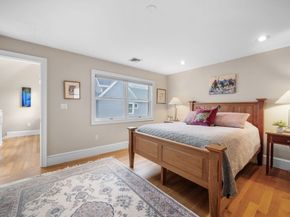 30 Preston Ct 30, Swampscott MA 01907