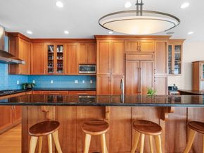 30 Preston Ct 30, Swampscott MA 01907