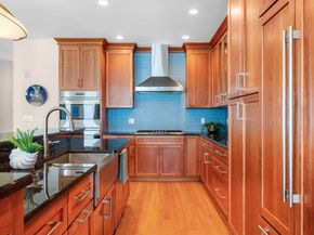 30 Preston Ct 30, Swampscott MA 01907