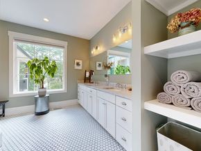 5 Goldcrest Drive, North Reading MA 01864