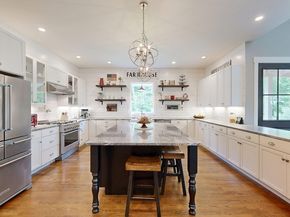5 Goldcrest Drive, North Reading MA 01864
