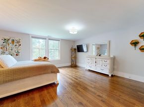 5 Goldcrest Drive, North Reading MA 01864