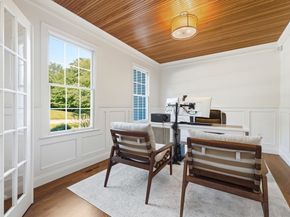 19 High Ridge Rd, Topsfield MA 01983