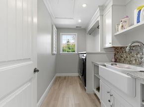 19 High Ridge Rd, Topsfield MA 01983