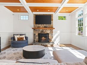 19 High Ridge Rd, Topsfield MA 01983