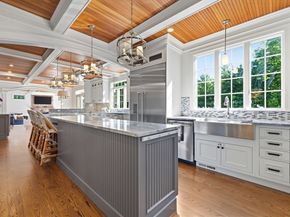 19 High Ridge Rd, Topsfield MA 01983