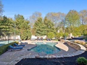19 High Ridge Rd, Topsfield MA 01983