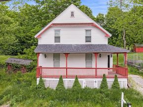 12 Green St, Brookfield MA 01506