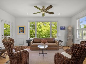 28 Kennedy Rd B, Gloucester MA 01930