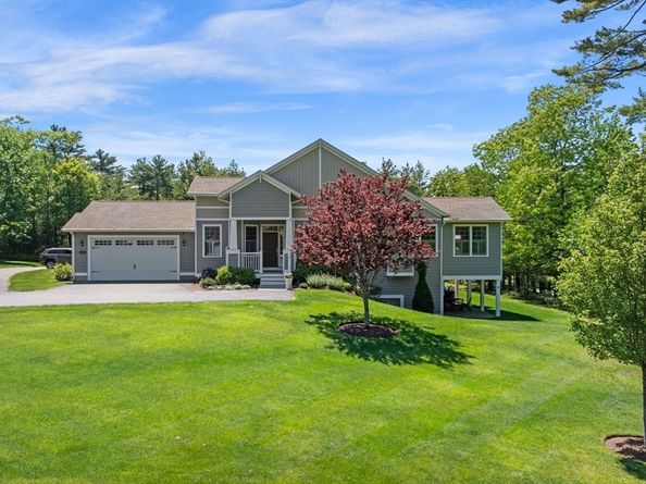 28 Kennedy Rd B, Gloucester MA 01930
