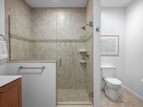28 Kennedy Rd B, Gloucester MA 01930