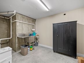 28 Kennedy Rd B, Gloucester MA 01930