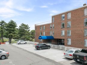 231 Coolidge Ave 409, Watertown MA 02472