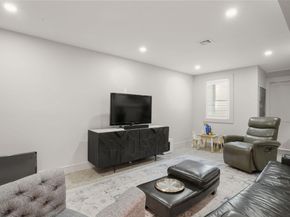 4 Fairlee St, Somerville MA 02144
