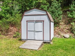 1202 Wachusett St, Holden MA 01522