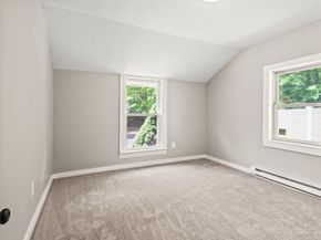 1202 Wachusett St, Holden MA 01522